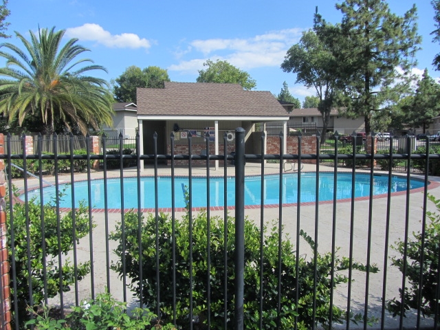935 Jamacha Road, Unit B El Cajon, CA 92019 - Photo 14 of 15 Gallery Image 14
