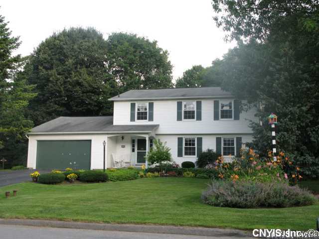 123 East Gate Road Camillus, NY 13031 - Photo 1 of 1 Exterior Front