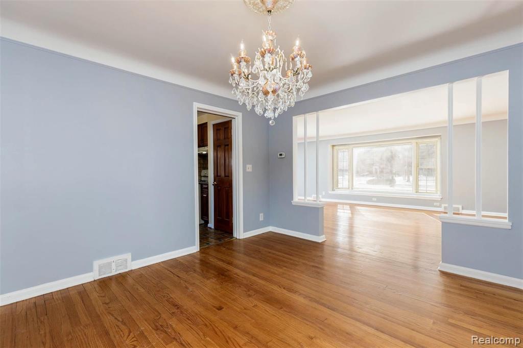 1442 Devonshire Road Grosse Pointe Park, MI 48230 - Photo 8 of 48