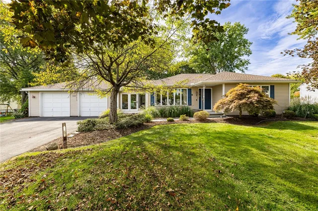 $300,000 | 132 Lincoln Road, Arcadia, NY 14513