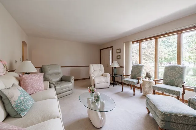 $300,000 | 132 Lincoln Road, Arcadia, NY 14513