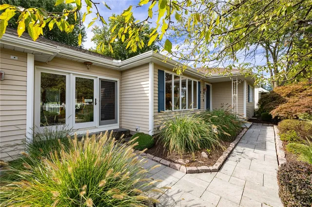 $300,000 | 132 Lincoln Road, Arcadia, NY 14513