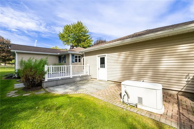 $300,000 | 132 Lincoln Road, Arcadia, NY 14513