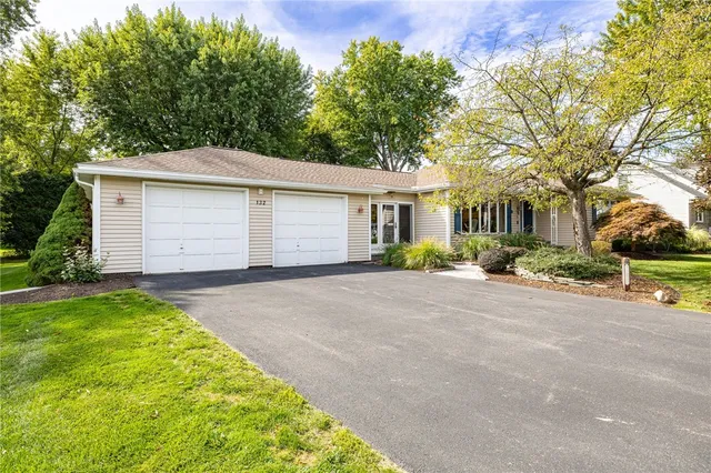 $300,000 | 132 Lincoln Road, Arcadia, NY 14513