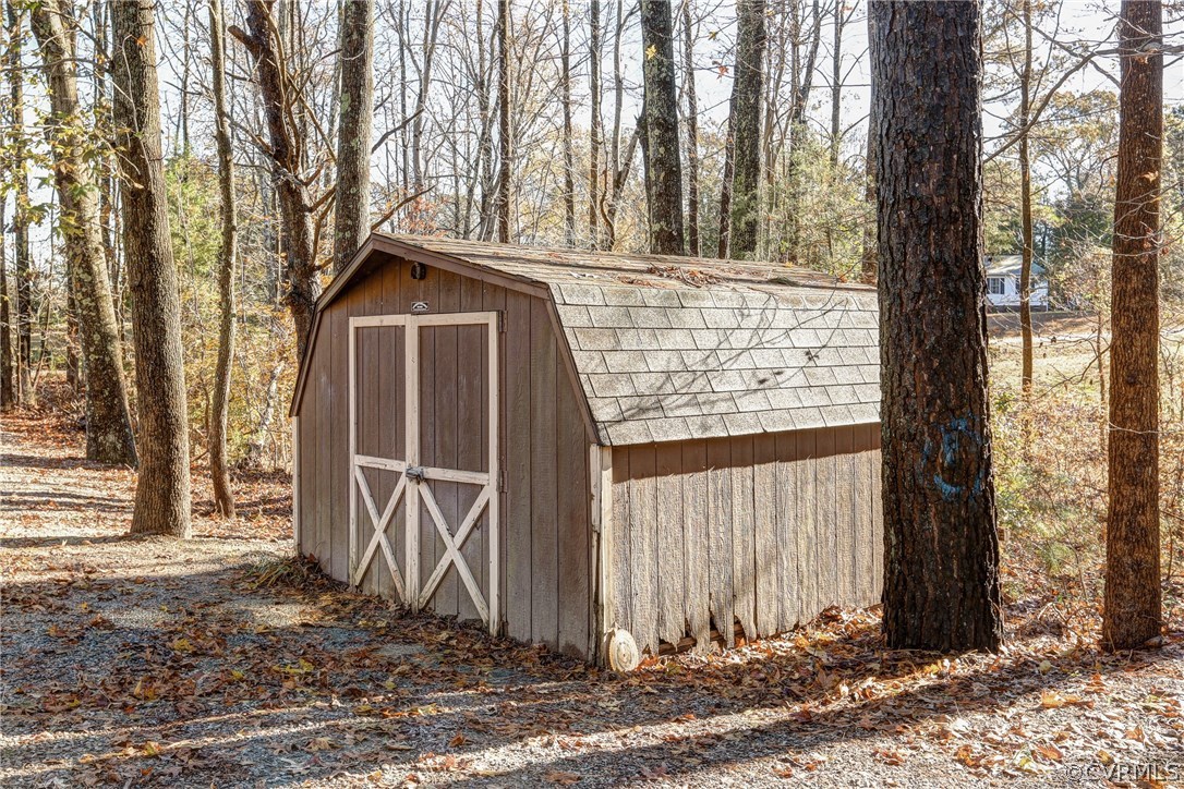376 Poplar Road Aylett, VA 23009 - Photo 11 of 23 Gallery Image 11