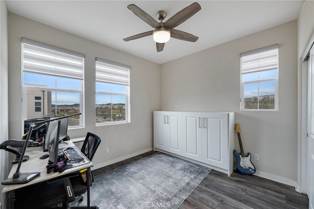 6 Pony Court Rancho Mission Viejo, CA 92694 - Photo 20 of 35 a workspace with furniture and window