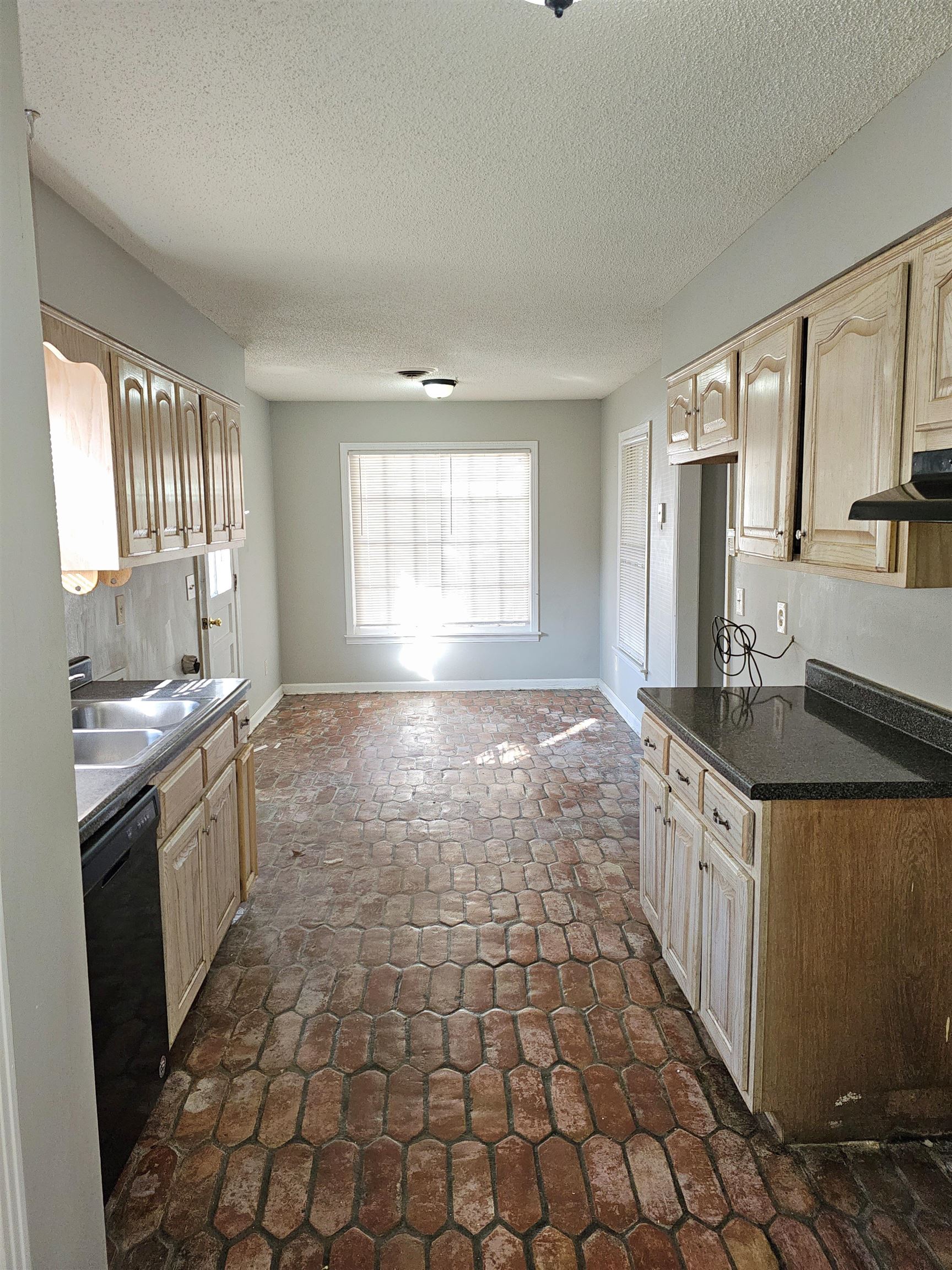 5202 Knight Arnold Road Memphis, TN 38118 - Photo 2 of 9 Gallery Image 2