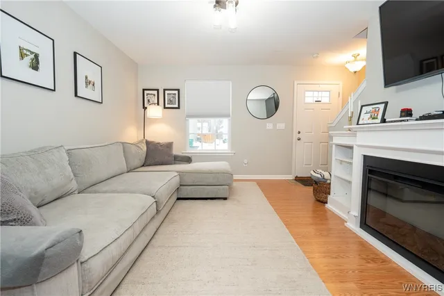 $338,000 | 21 Jordy Court, Hamburg, NY 14075