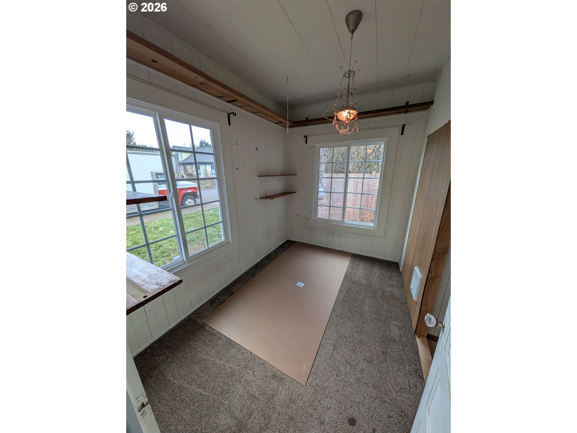 1327 Ash Avenue Cottage Grove, OR 97424 - Photo 9 of 15