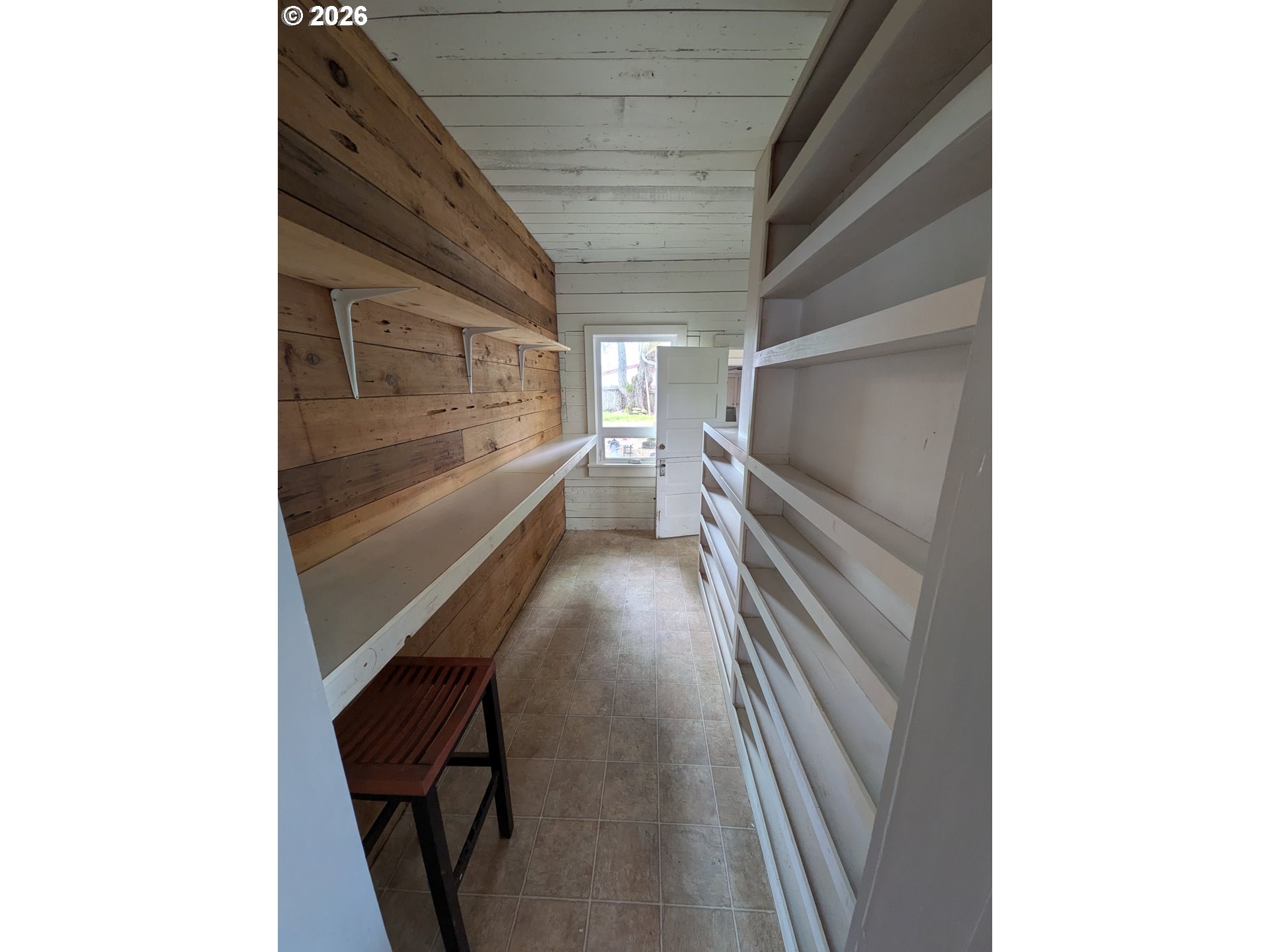 1327 Ash Avenue Cottage Grove, OR 97424 - Photo 10 of 15