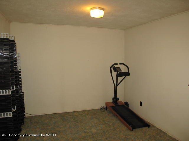 5108 Royce Drive Amarillo, TX 79110 - Photo 22 of 25 061
