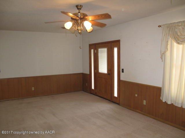 5108 Royce Drive Amarillo, TX 79110 - Photo 3 of 25 038