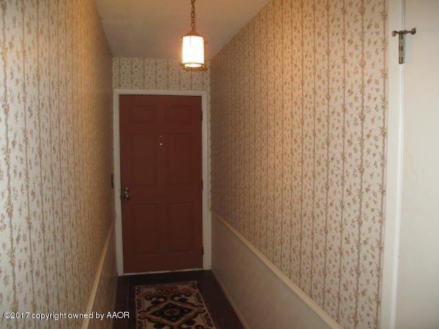 5108 Royce Drive Amarillo, TX 79110 - Photo 7 of 25 042