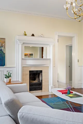 $899,900 | 422 Laurel Avenue, St. Paul, MN 55102