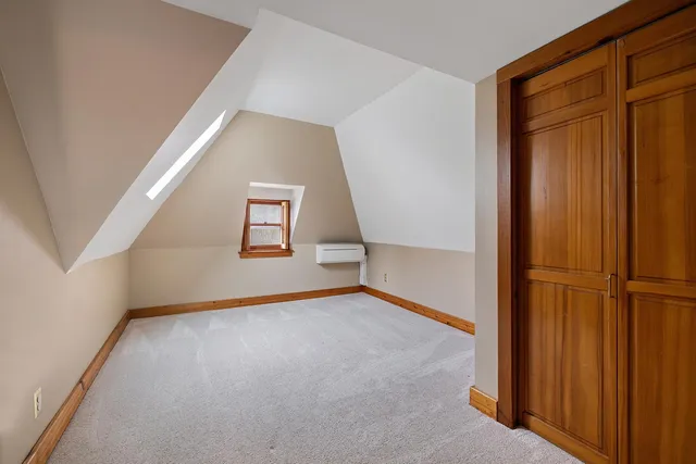 $899,900 | 422 Laurel Avenue, St. Paul, MN 55102