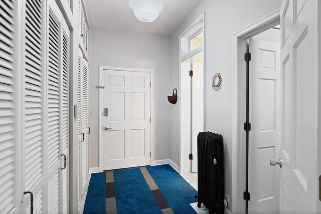 $899,900 | 422 Laurel Avenue, St. Paul, MN 55102