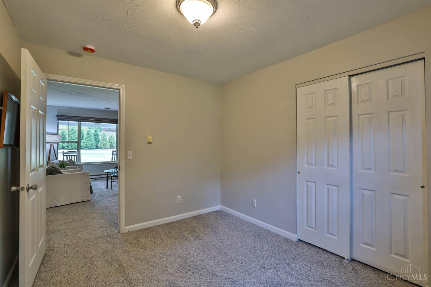 5689 Dearth Road Springboro, OH 45066 - Photo 21 of 32 Gallery Image 21
