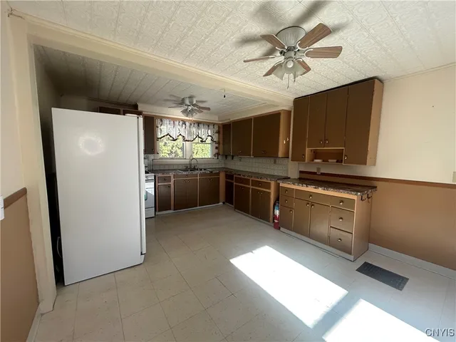 $189,000 | 110 Spencer Street, Lenox, NY 13032