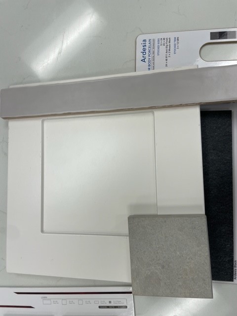 4000 Clawson Road Austin, TX 78704 - Photo 2 of 9 a bathroom with a bathtub