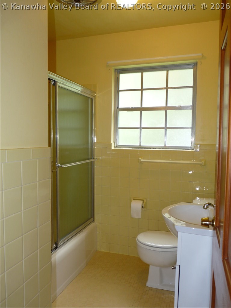 1414 Sweetbrier Road Charleston, WV 25314 - Photo 9 of 28 Gallery Image 9