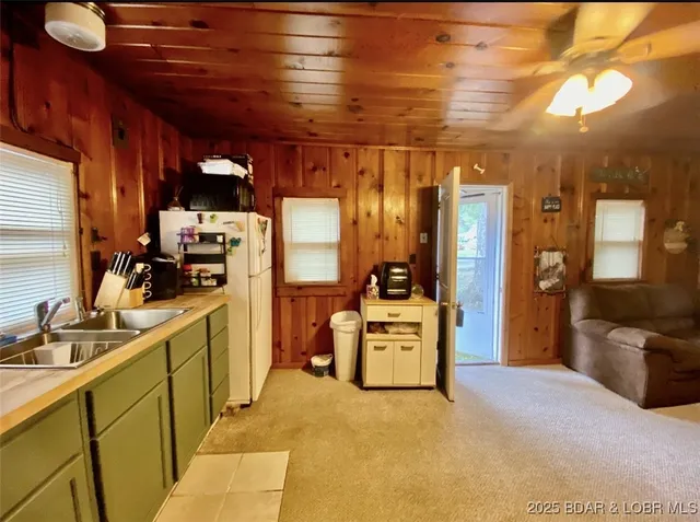 $150,000 | 64 Whiterock Lane, Sunrise Beach, MO 65079