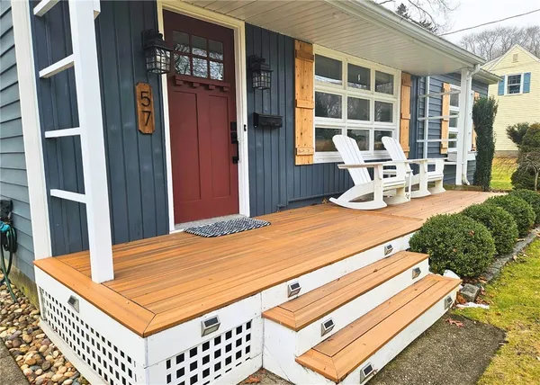 $2,850 | 57 Wampanoag Circle, North Kingstown, RI 02852