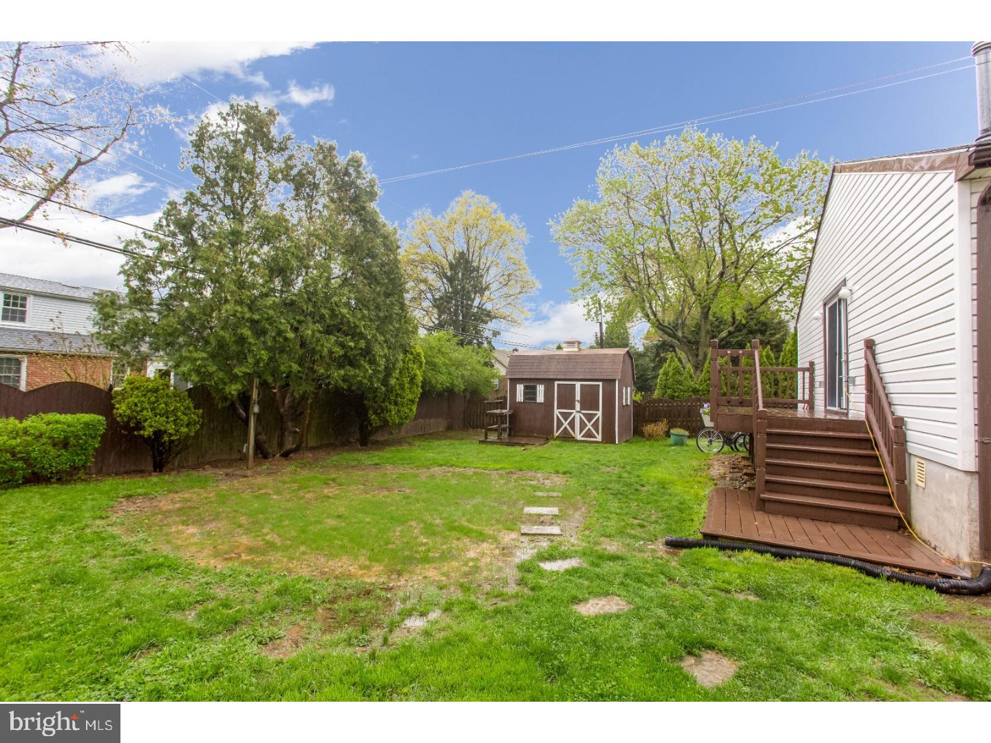 453 Thatcher Road Springfield, PA 19064 - Photo 22 of 24 Exterior Back