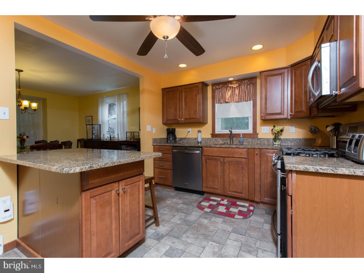 453 Thatcher Road Springfield, PA 19064 - Photo 5 of 24 Kitchen