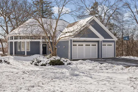 $799,000 | 5347 Pinewood Trail, Edina, MN 55436