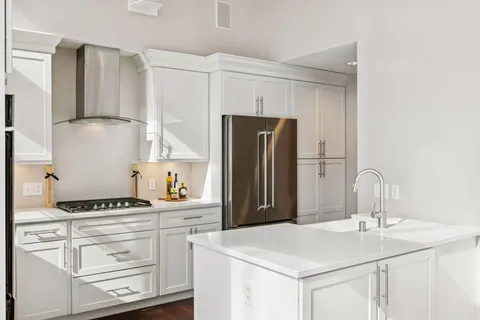 $799,000 | 5347 Pinewood Trail, Edina, MN 55436