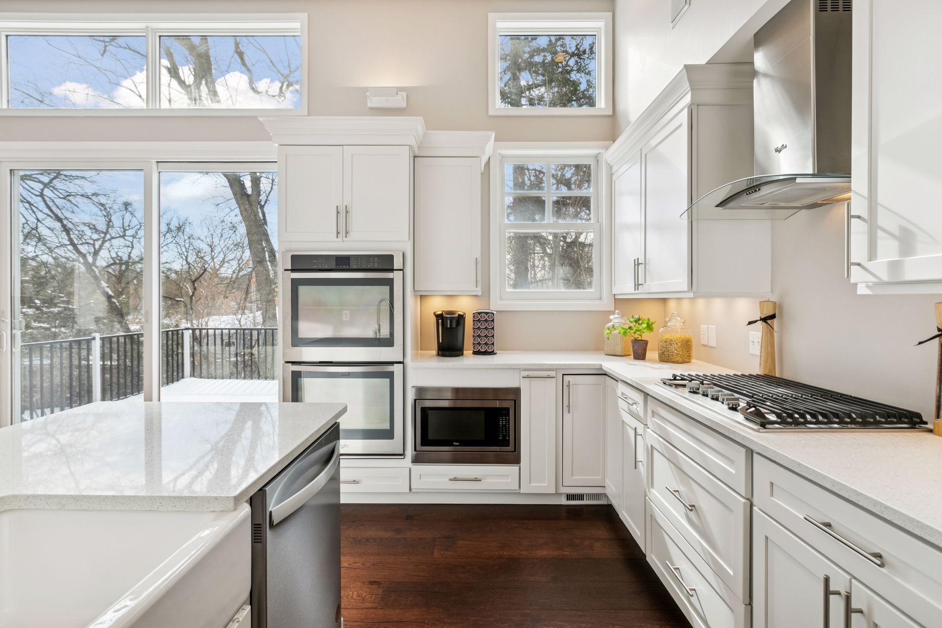 5347 Pinewood Trail Edina, MN 55436 - Photo 17 of 55