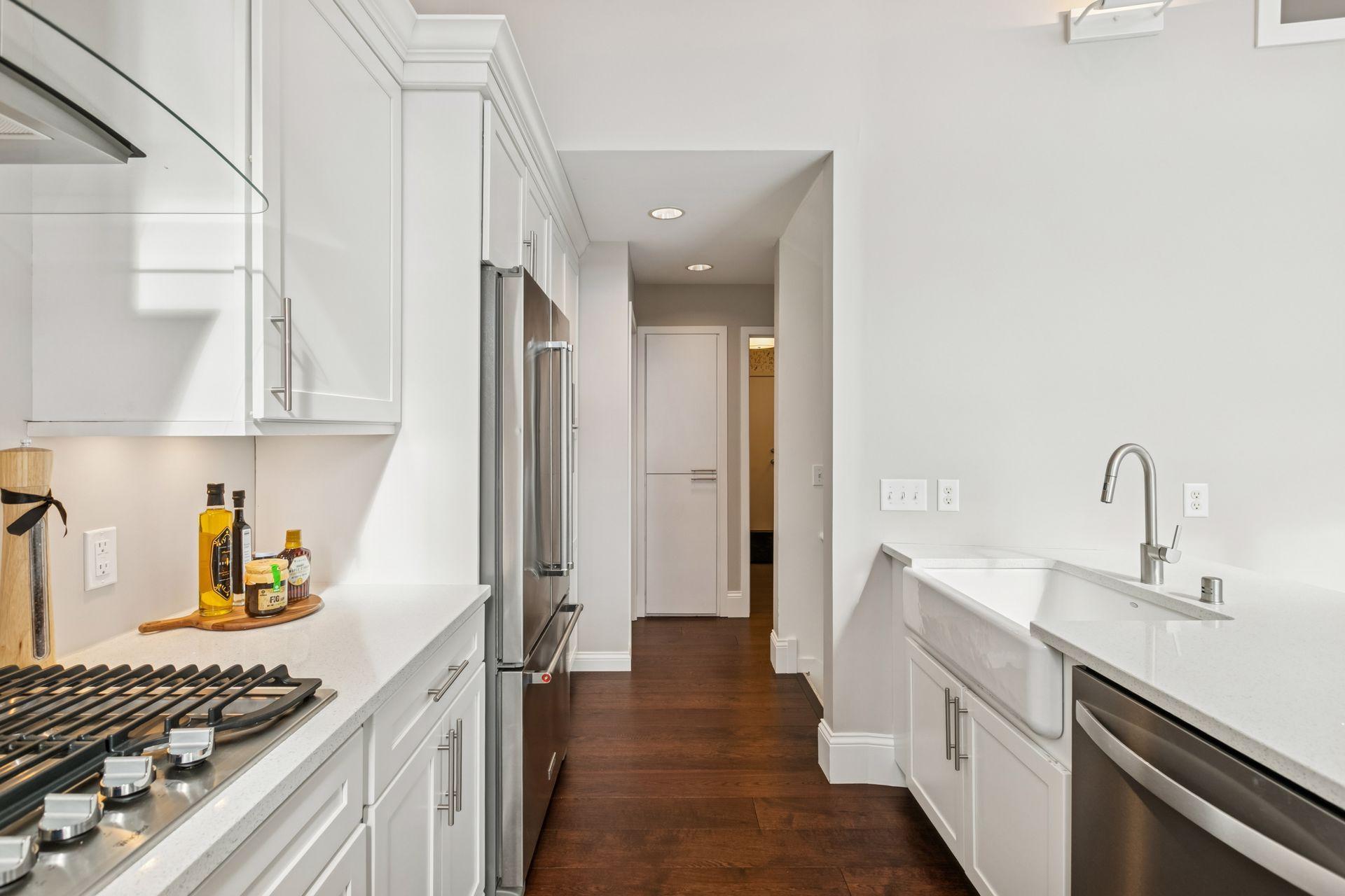 5347 Pinewood Trail Edina, MN 55436 - Photo 18 of 55