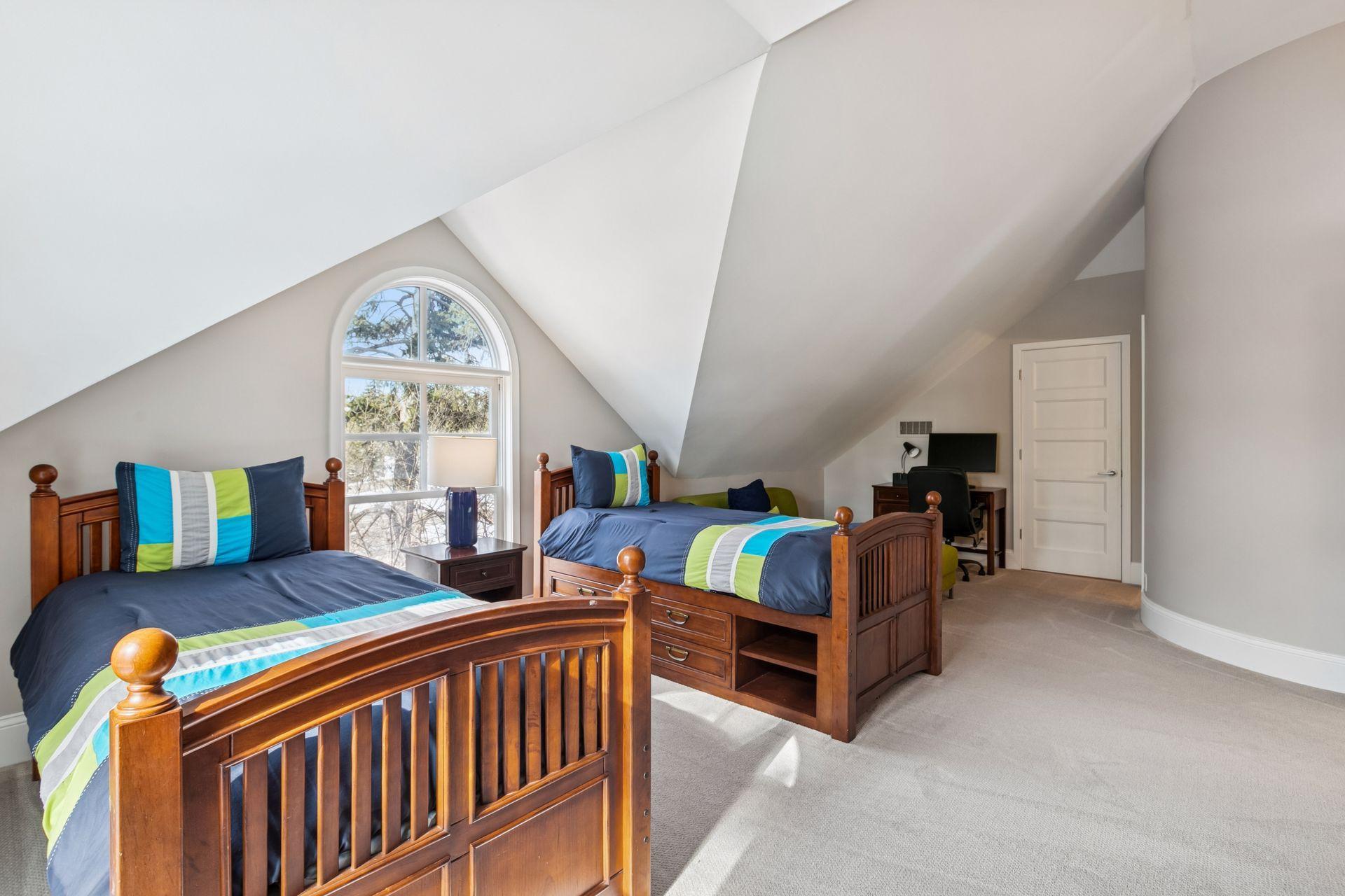 5347 Pinewood Trail Edina, MN 55436 - Photo 28 of 55