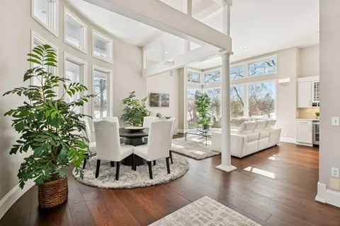 $799,000 | 5347 Pinewood Trail, Edina, MN 55436