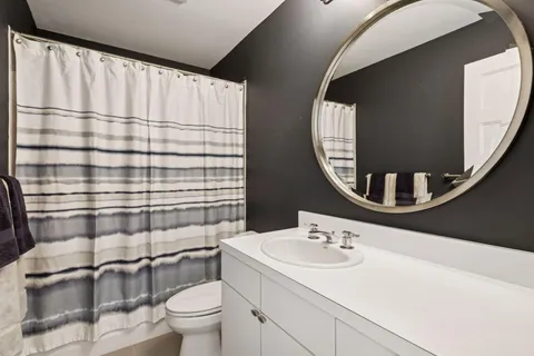 $799,000 | 5347 Pinewood Trail, Edina, MN 55436