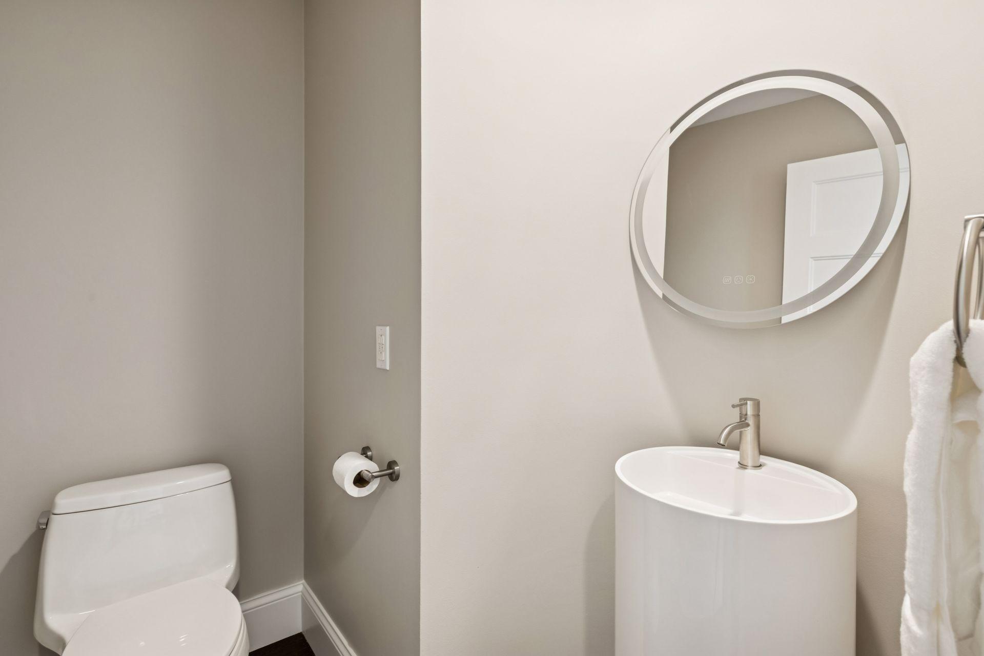 5347 Pinewood Trail Edina, MN 55436 - Photo 44 of 55