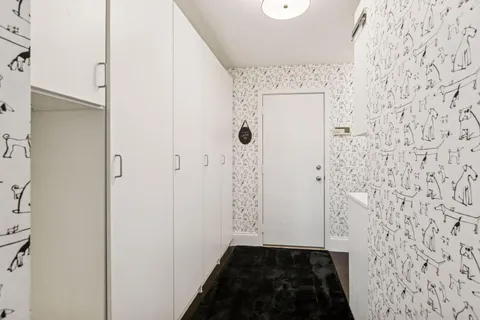 $799,000 | 5347 Pinewood Trail, Edina, MN 55436