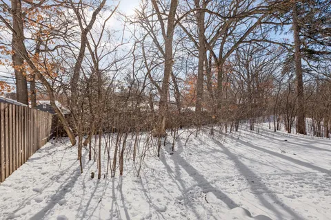 $799,000 | 5347 Pinewood Trail, Edina, MN 55436