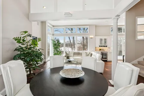 $799,000 | 5347 Pinewood Trail, Edina, MN 55436