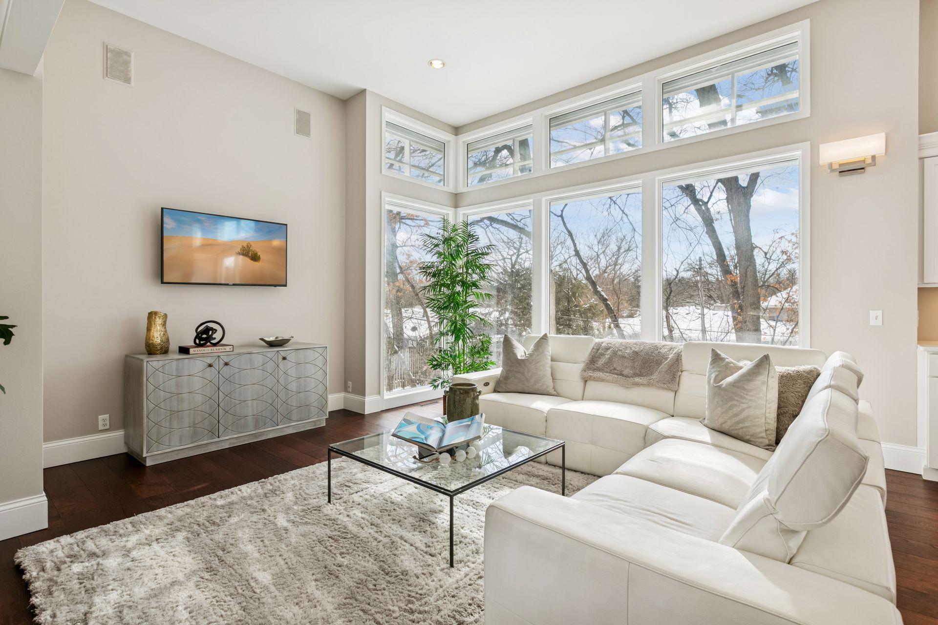 5347 Pinewood Trail Edina, MN 55436 - Photo 7 of 55