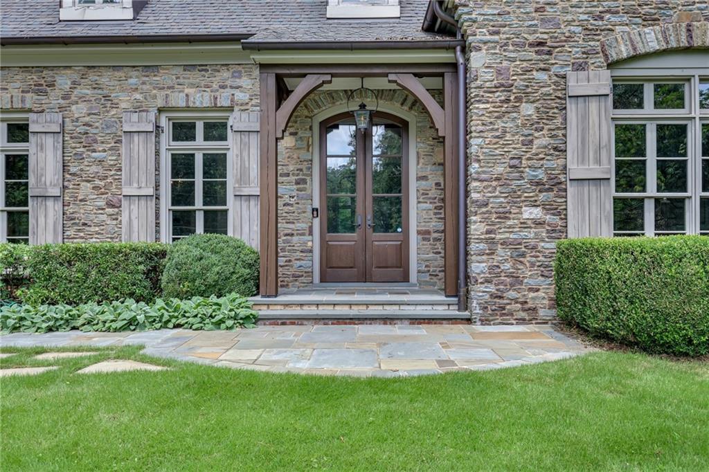 425 Broadland Road Northwest Atlanta, GA 30342 - Photo 52 of 58