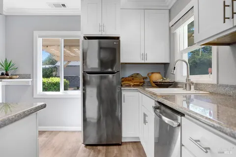 $895,000 | 443 West Spain Street, Sonoma, CA 95476