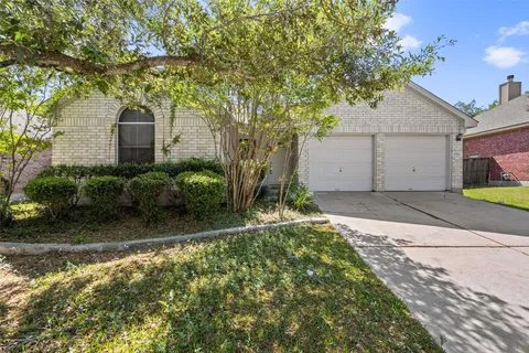 $2,000 | 11214 Amaranth Lane, Austin, TX 78754