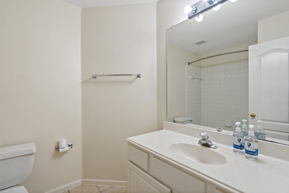 11214 Amaranth Lane Austin, TX 78754 - Photo 8 of 11