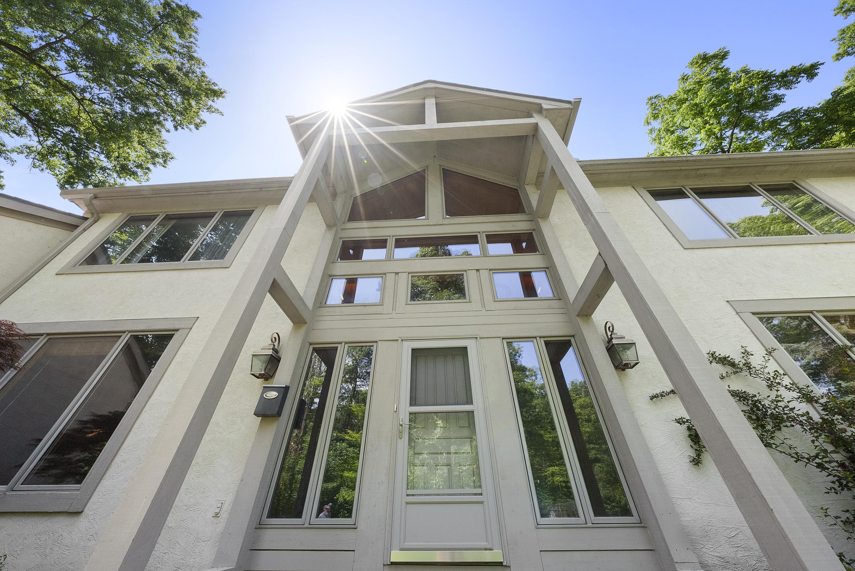 Front exterior (3)