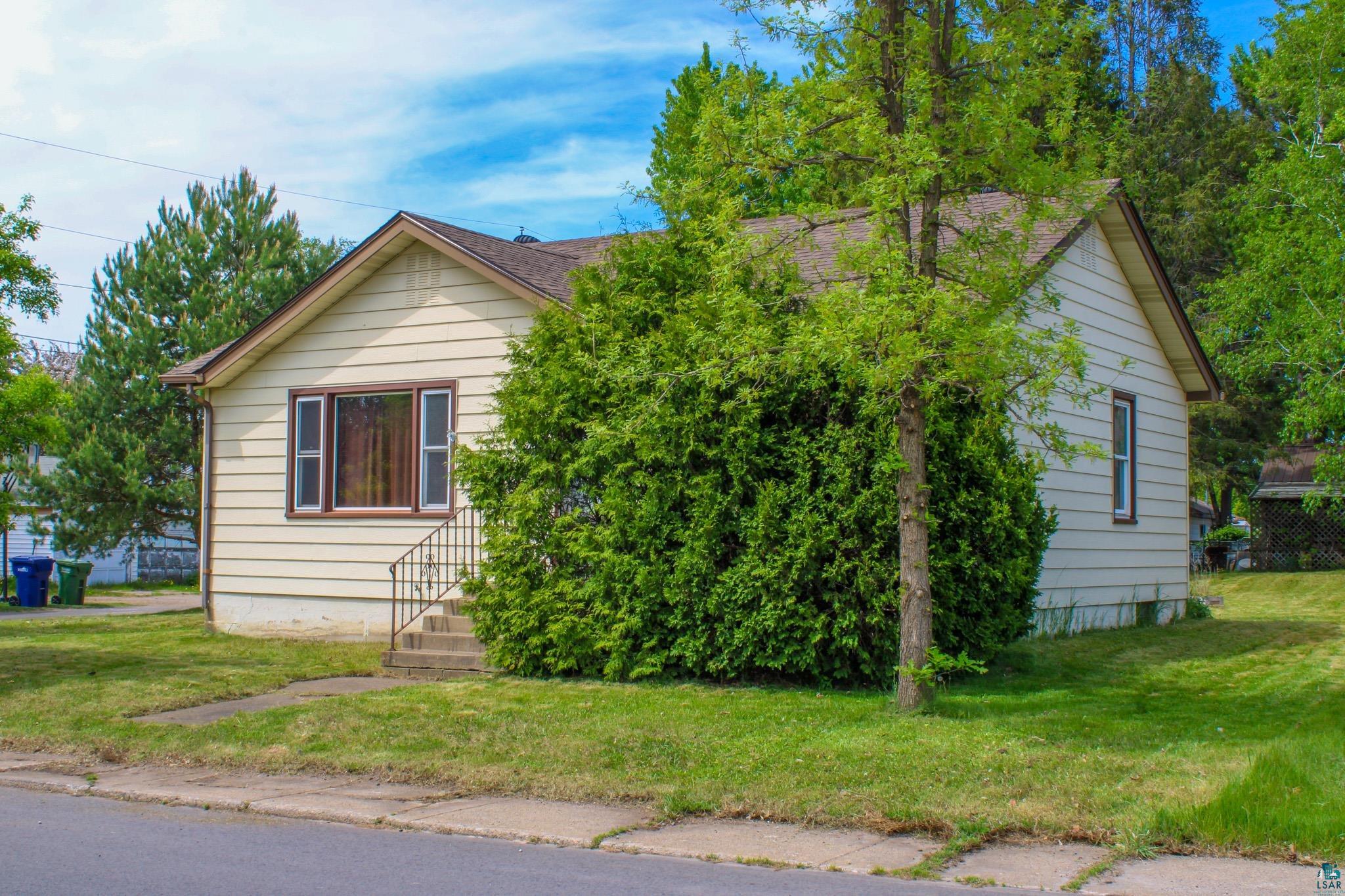 423 East 38th Street Hibbing, MN 55746 - Photo 16 of 38