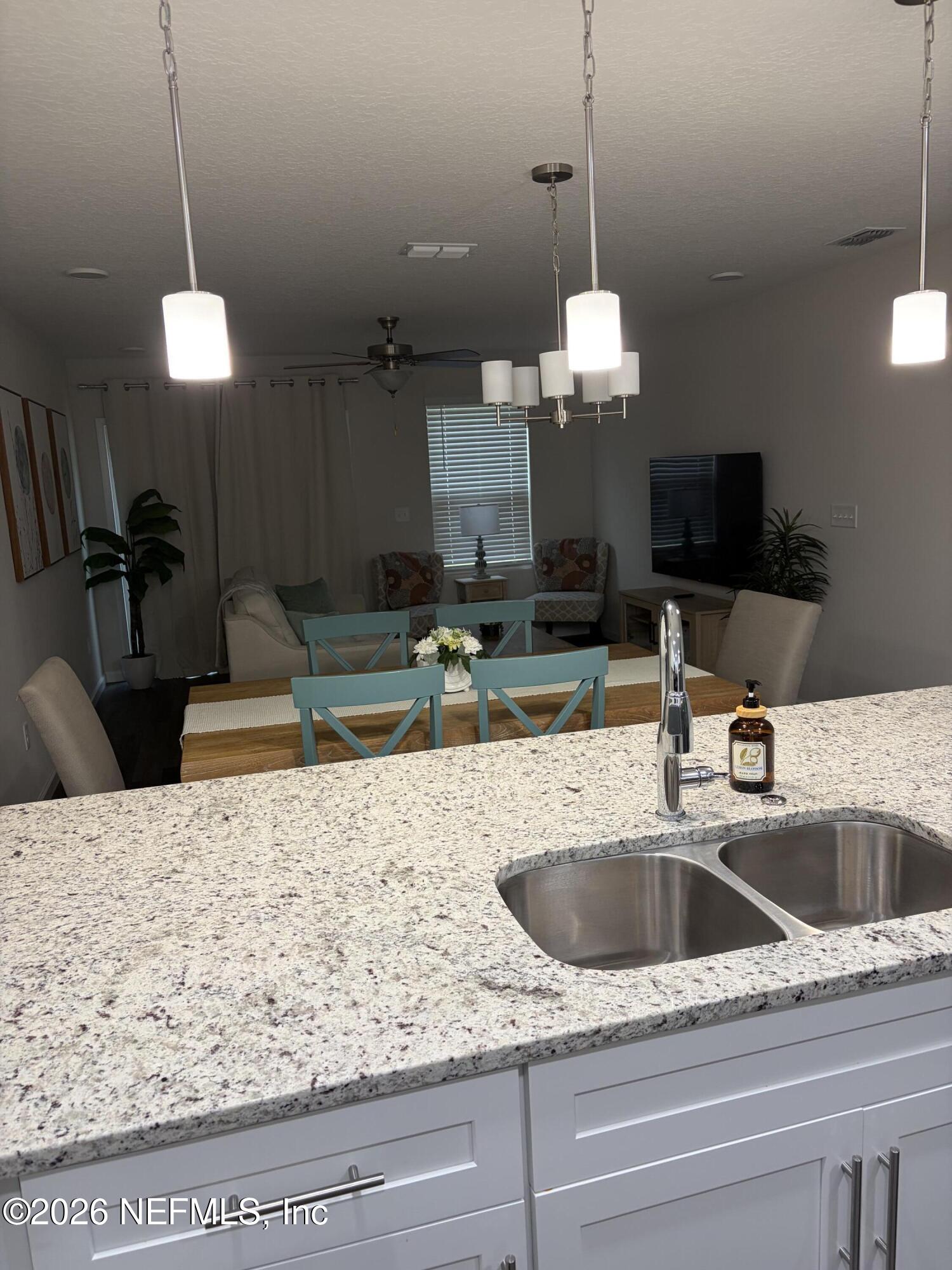 2783 Larsen Road Jacksonville, FL 32207 - Photo 10 of 13 Open kitchen