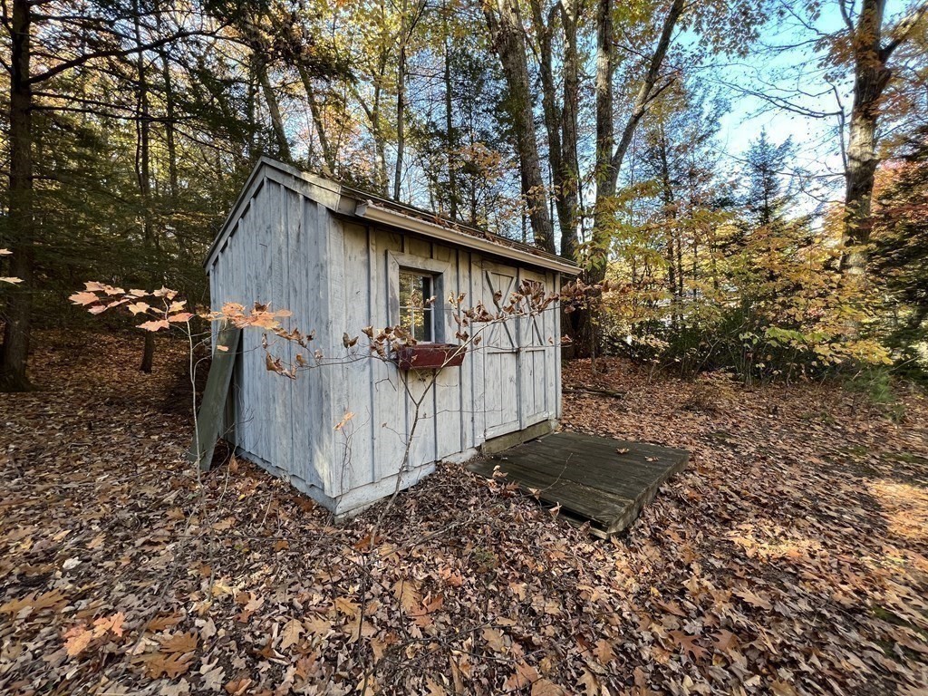 548 Wendell Road Shutesbury, MA 01072 - Photo 35 of 39 Gallery Image 35