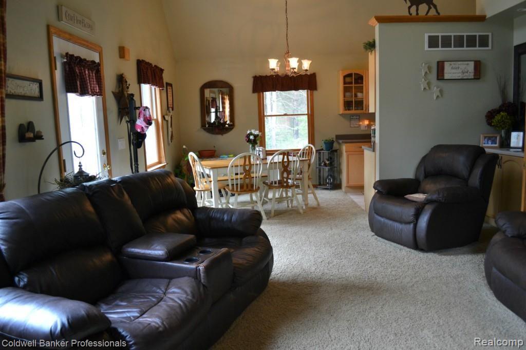 3754 Barnes Lake Road Columbiaville, MI 48421 - Photo 27 of 35 038.jpg