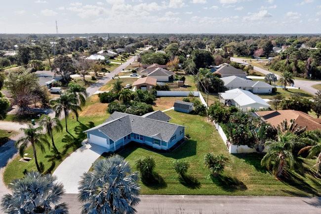 145 Del Monte Road Sebastian, FL 32958 - Photo 33 of 36 Gallery Image 33